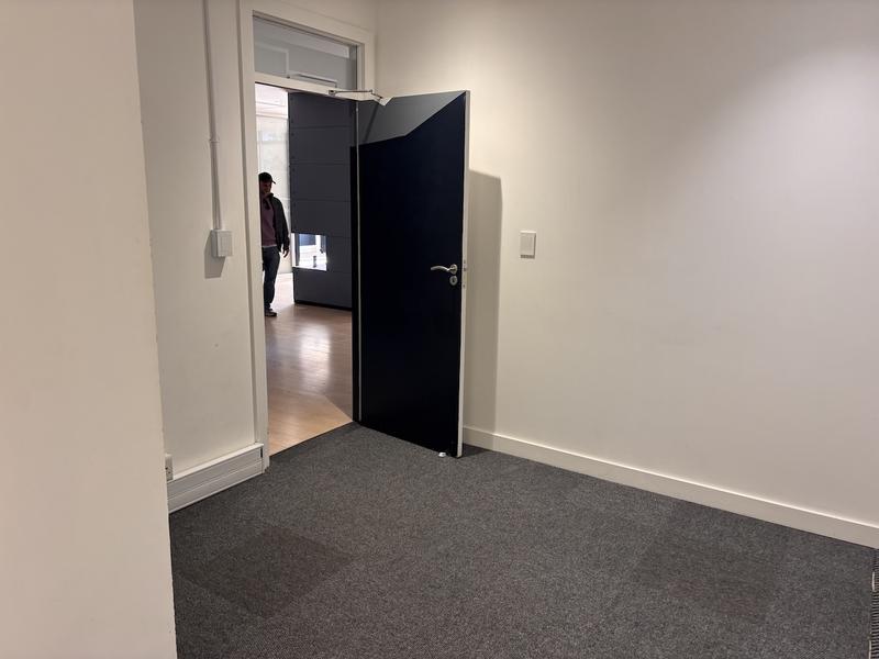 To Let Commercial Property for Rent in Northgate Island Western Cape